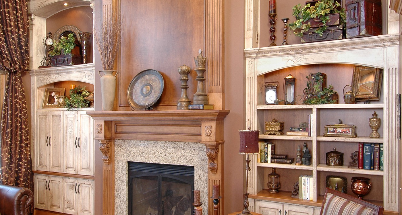 living_room_fireplace_and_shelves